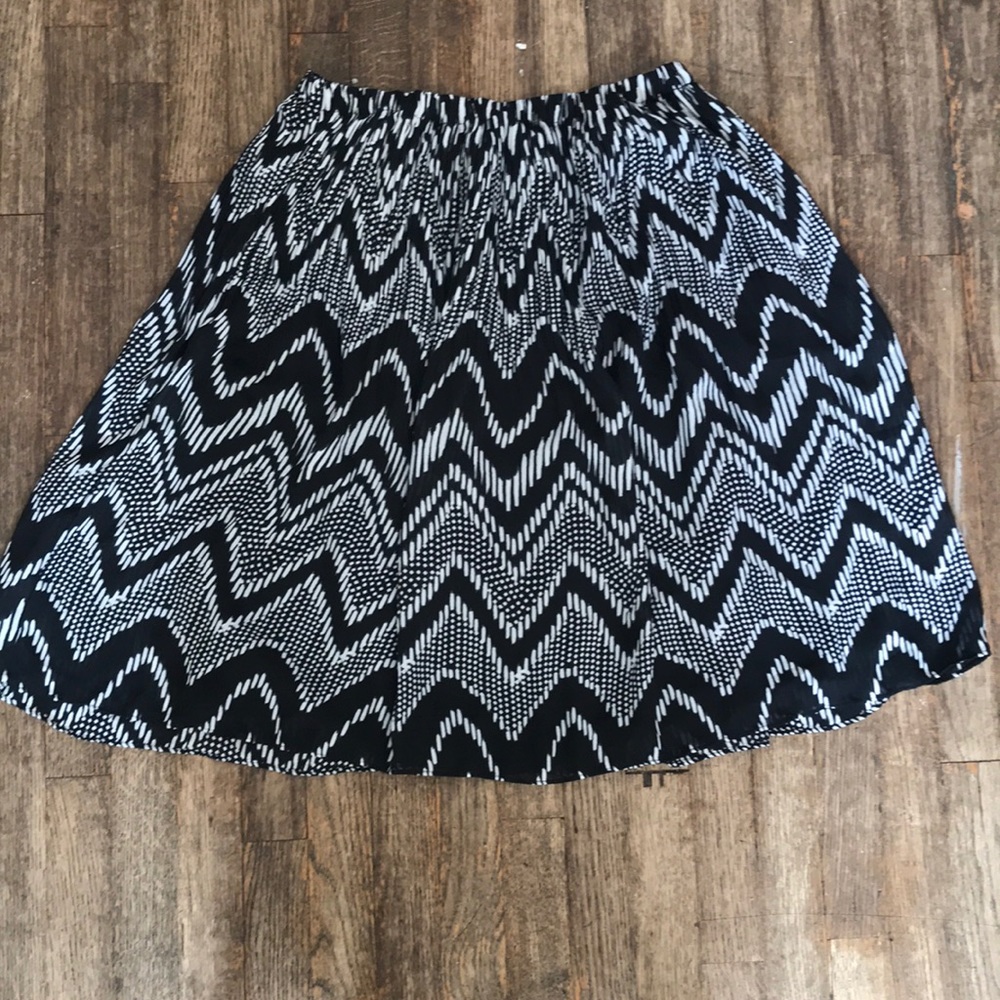 Pleated skirt